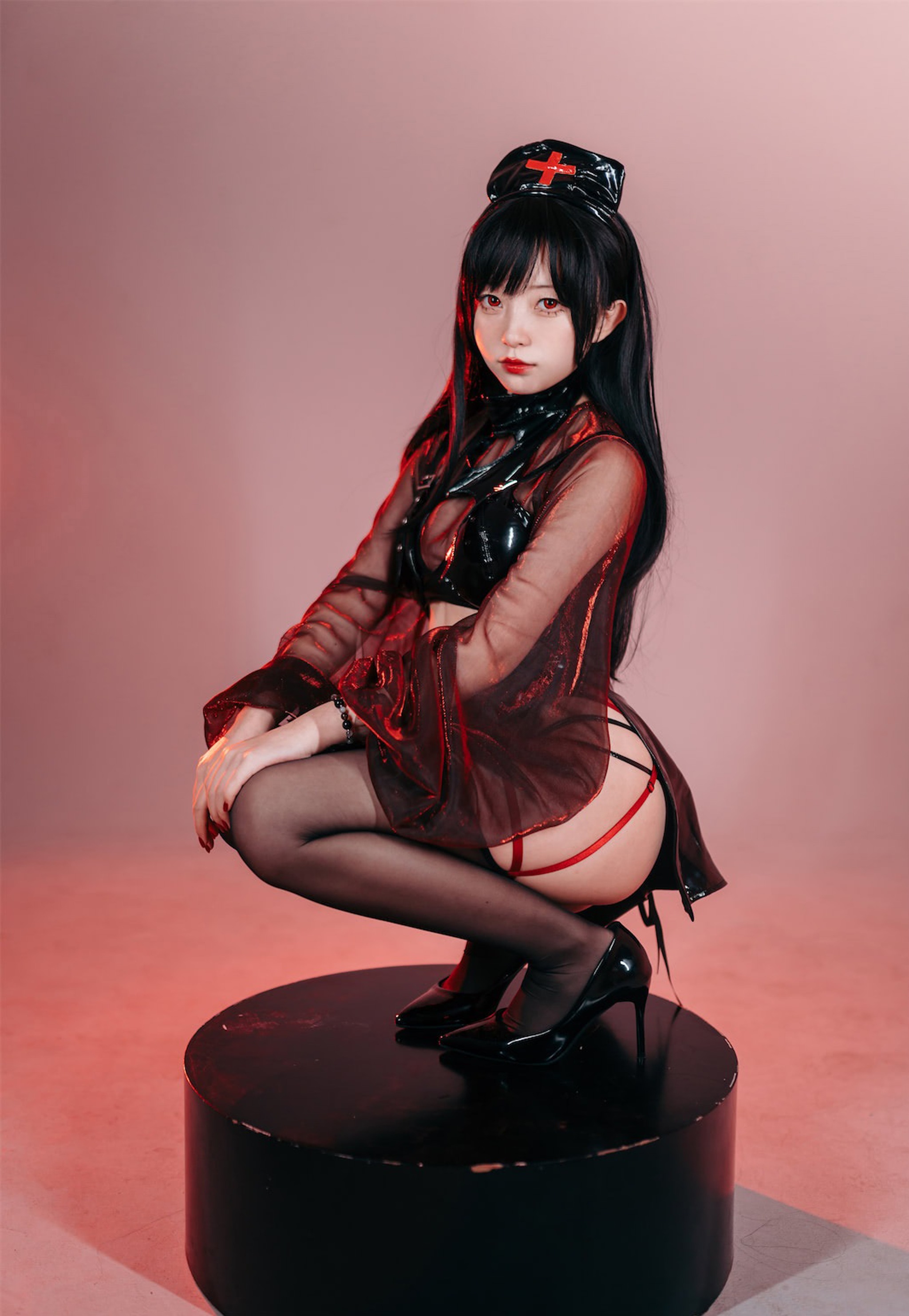 图片[1]-花铃 – NO.021 猩红护士 [77P]-XikXak